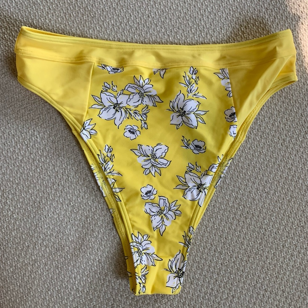 NWT Abercrombie & Fitch bikini bottom, M